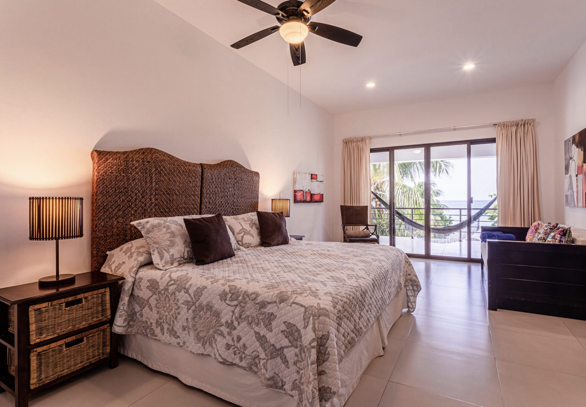 Luxury-Villa-Living-Villa-Bellmar-Mexico39