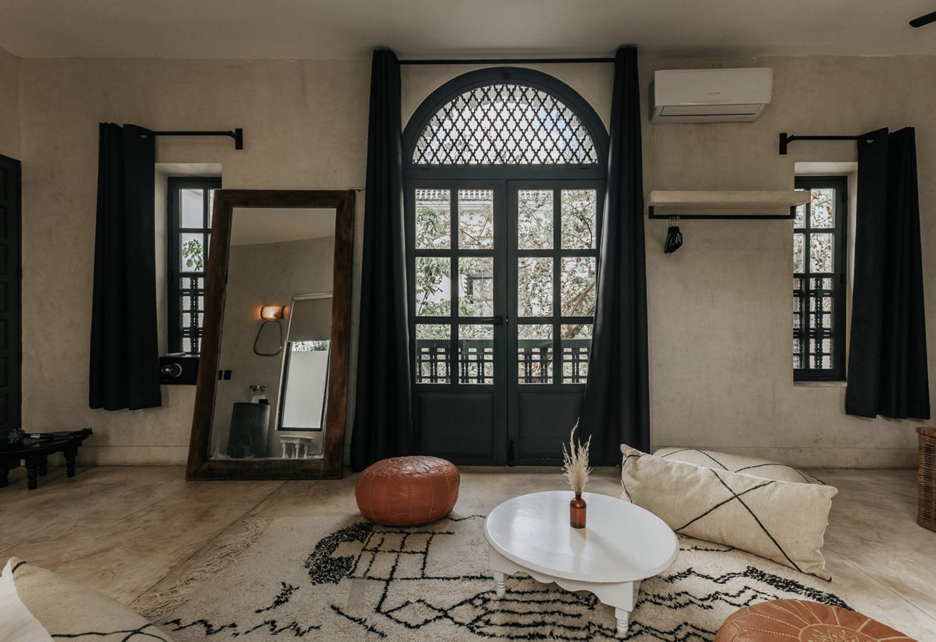 Luxury-Villa-Living-Villa-Riad-Ambre-Mexico43