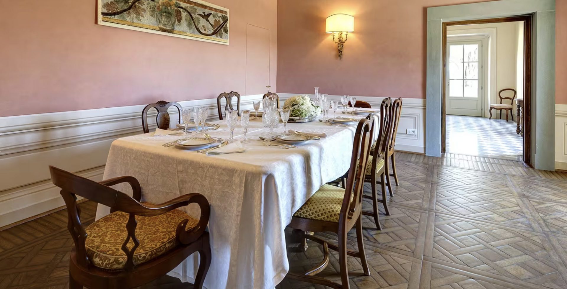 Luxury-Villa-Living-Villa-Tuscany-Italy10
