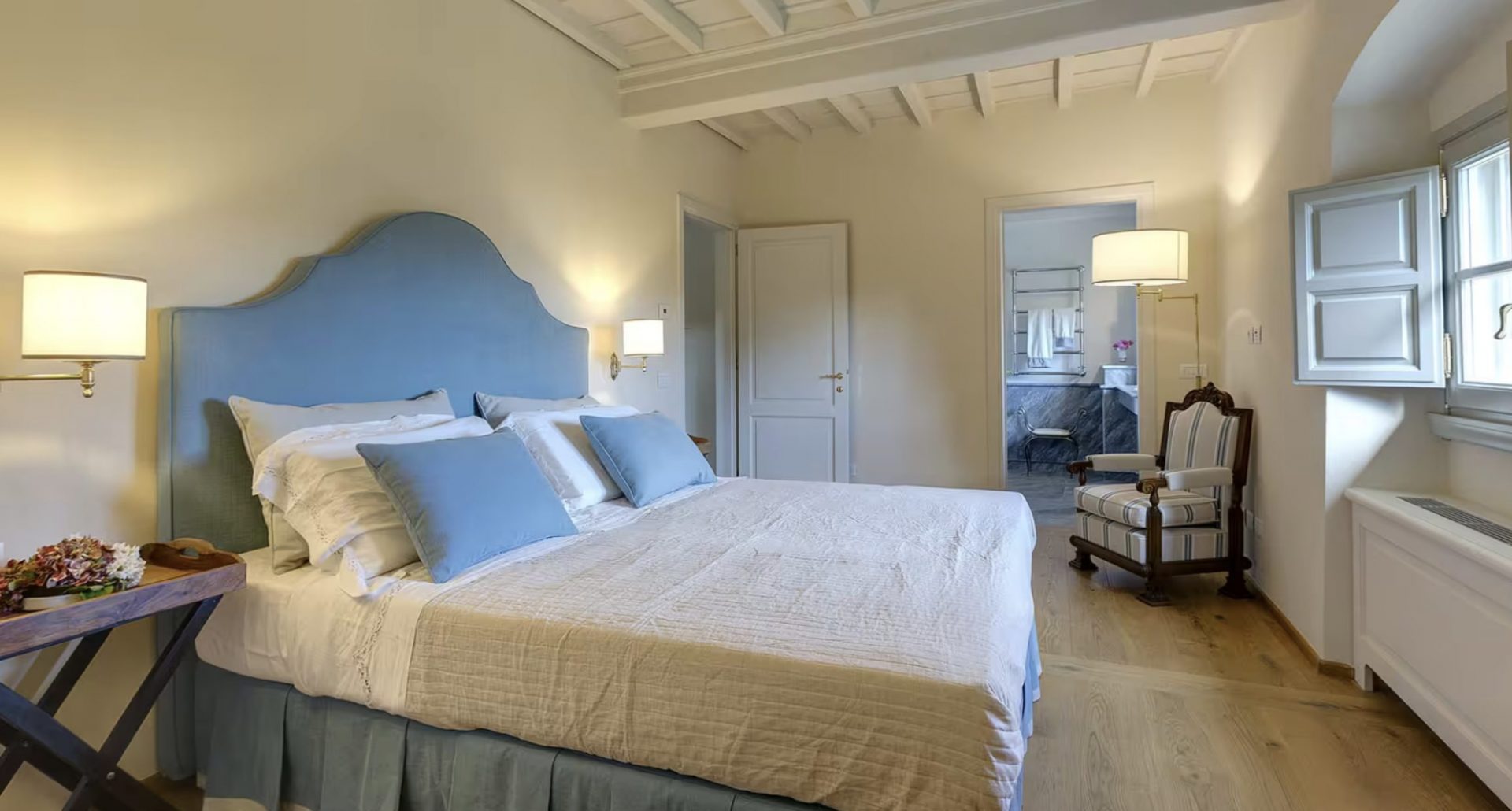 Luxury-Villa-Living-Villa-Tuscany-Italy15