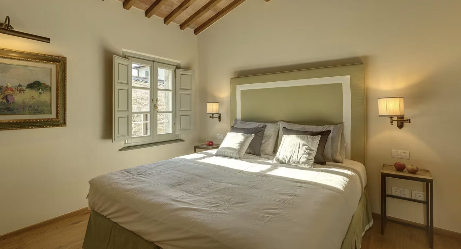Luxury-Villa-Living-Villa-Tuscany-Italy23
