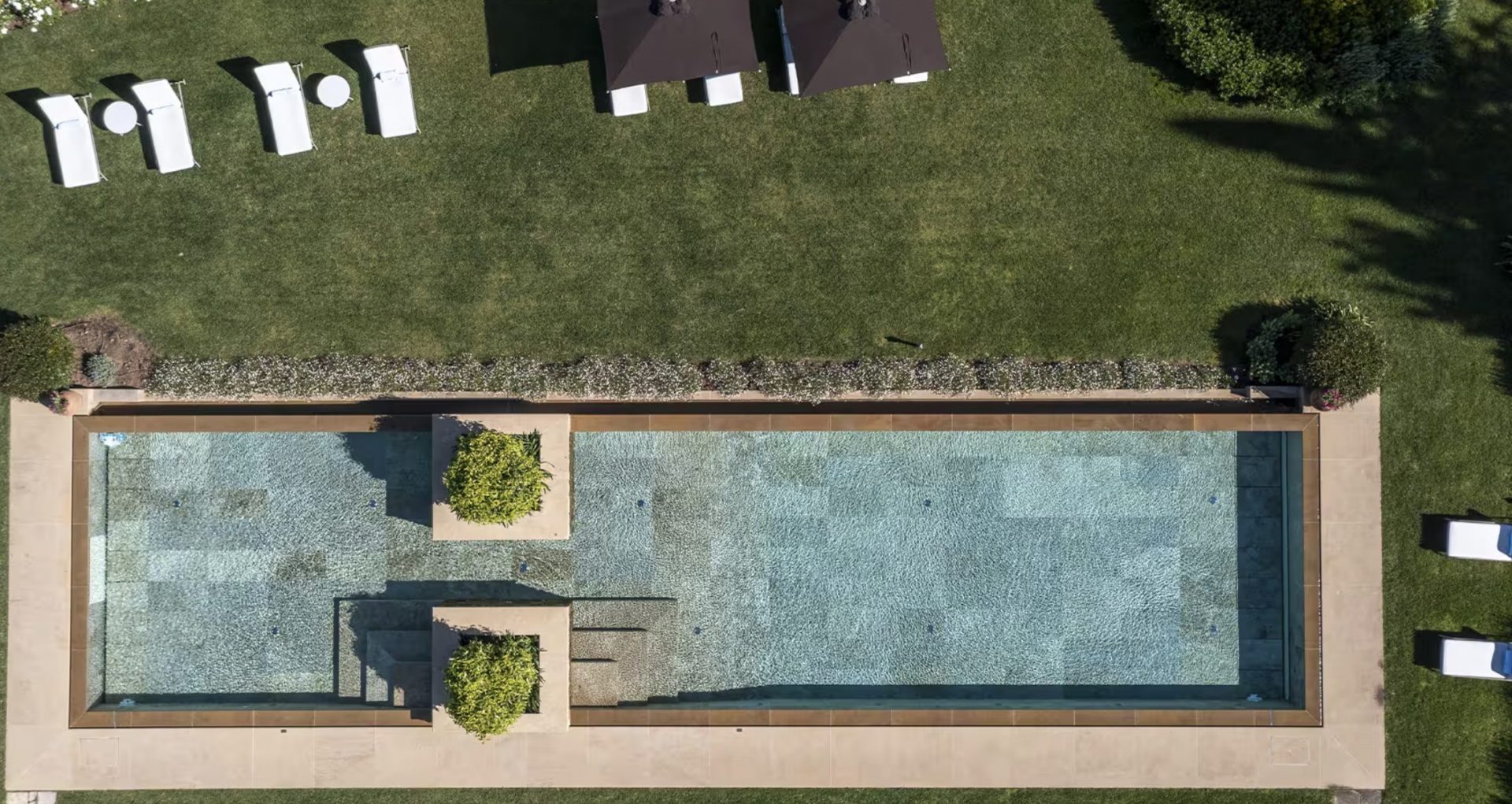 Luxury-Villa-Living-Villa-Tuscany-Italy26