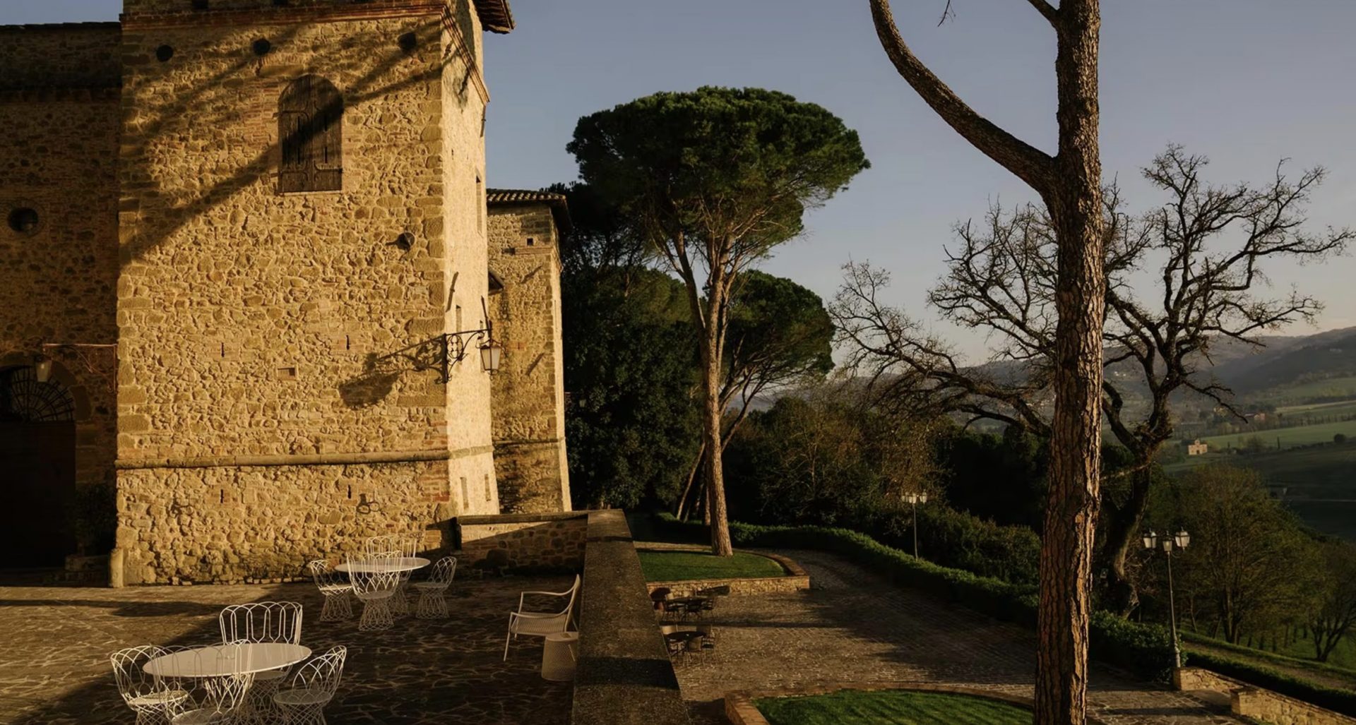 Luxury-Villa-Living-Villa-Umbria-Italy22