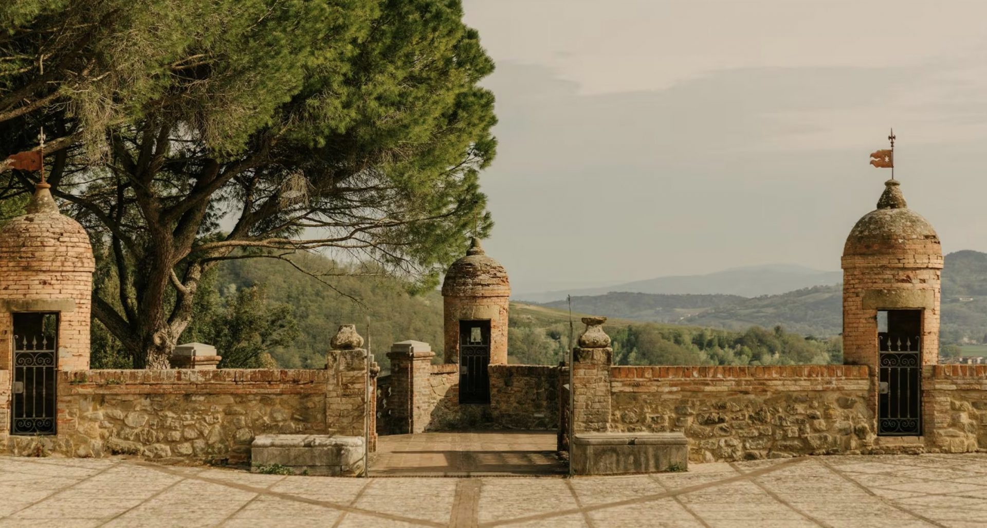 Luxury-Villa-Living-Villa-Umbria-Italy28