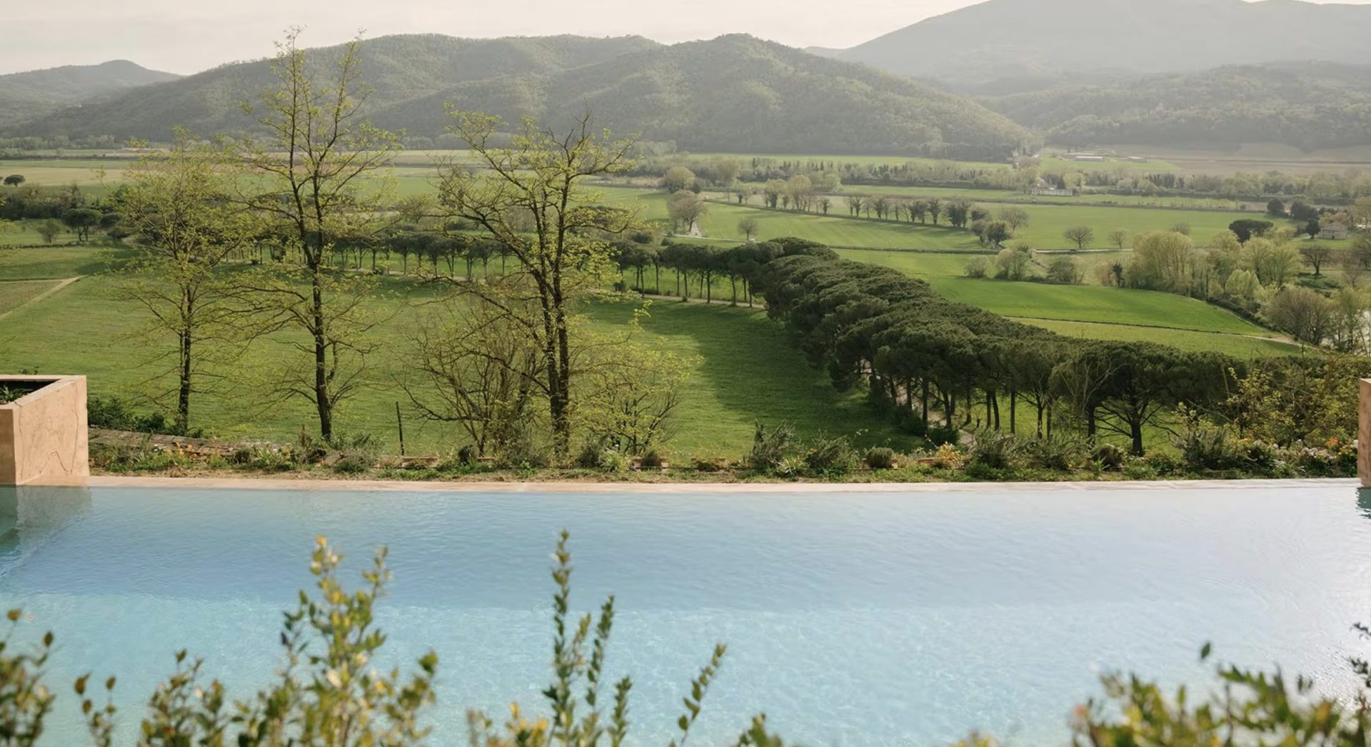 Luxury-Villa-Living-Villa-Umbria-Italy6