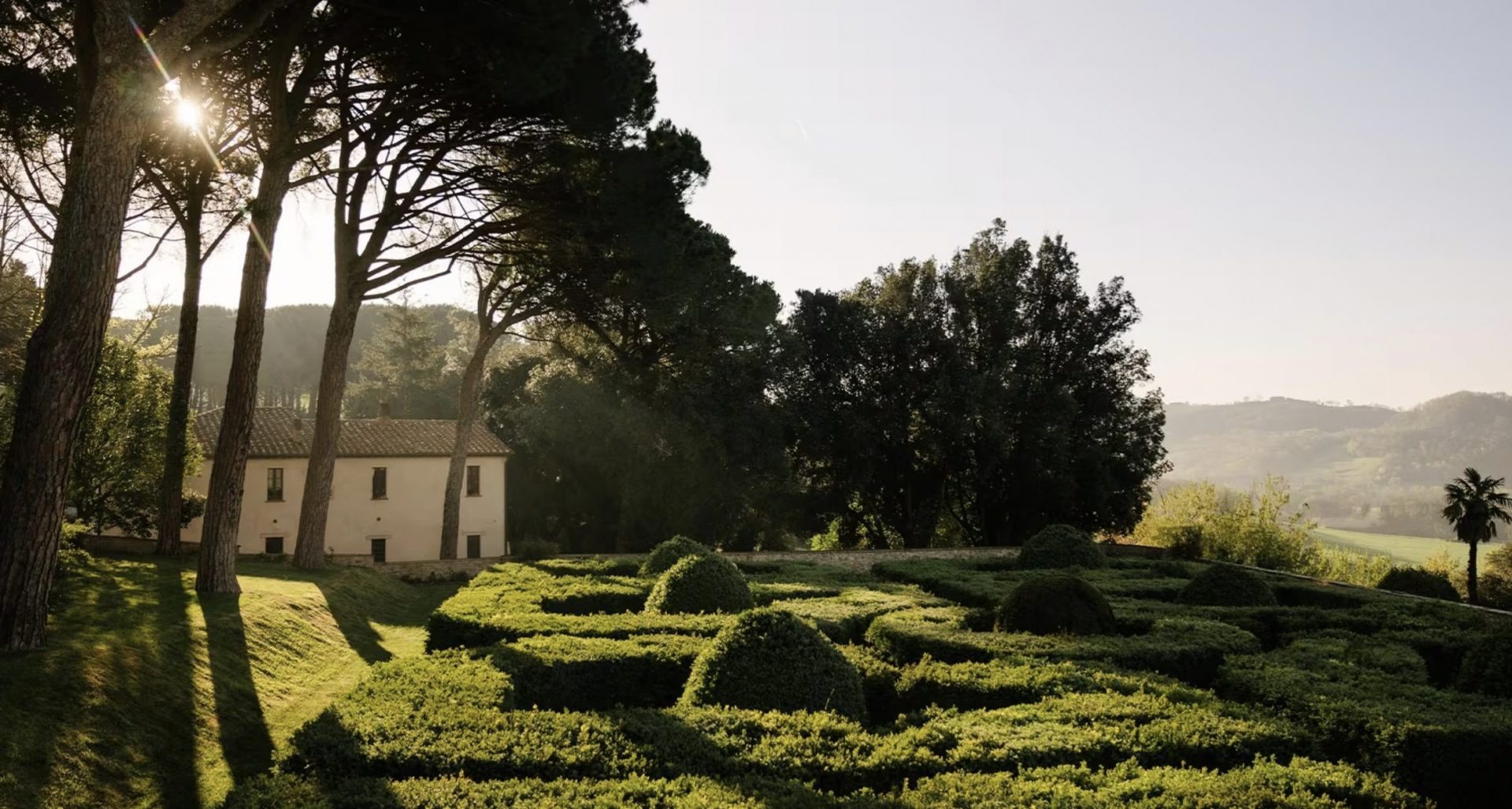 Luxury-Villa-Living-Villa-Umbria-Italy7