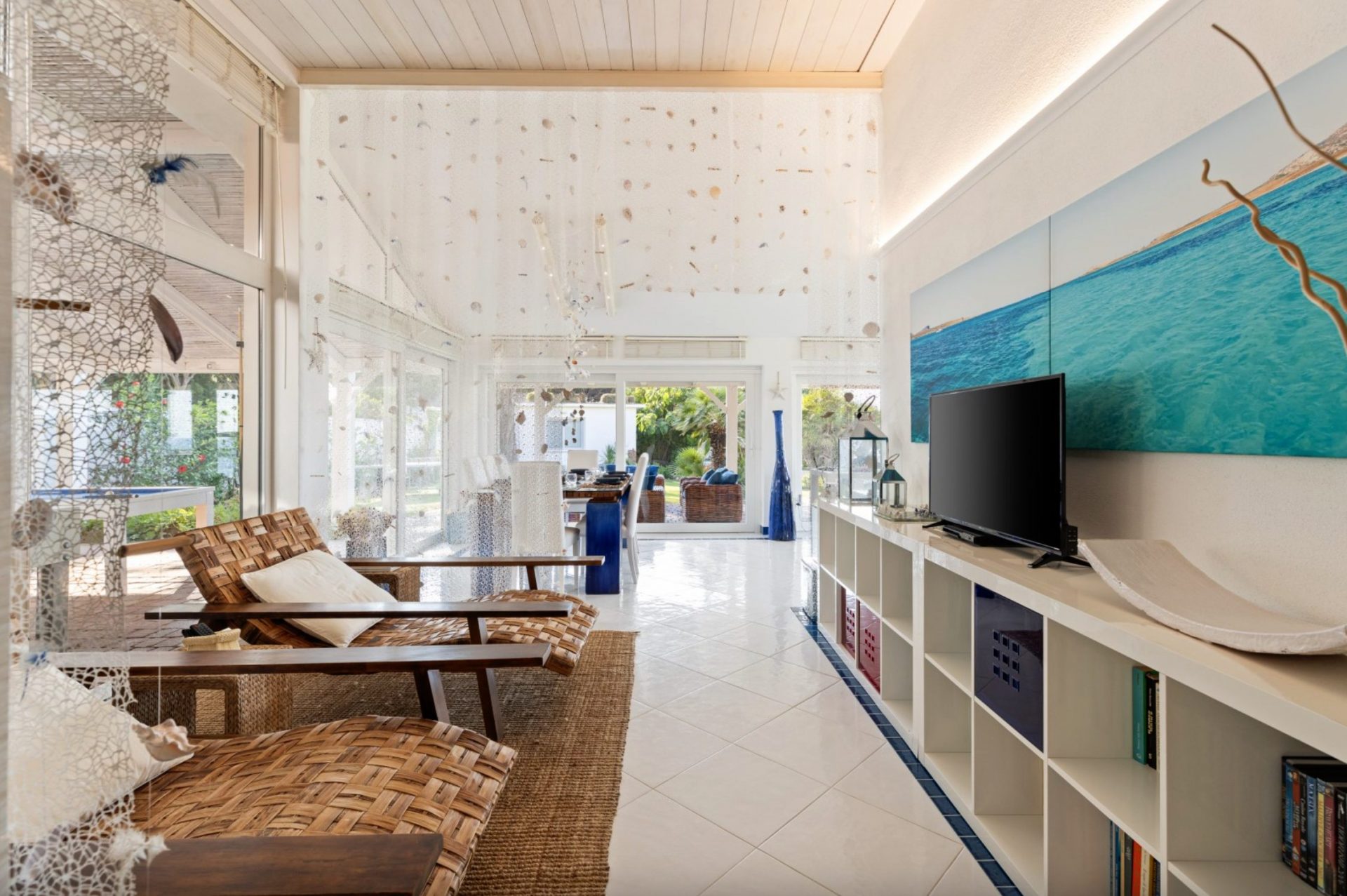 luxury-villa-living-villa-aspdin-sardinia-italy-17 luxury-villa-living-villa-aspdin-sardinia-italy-17