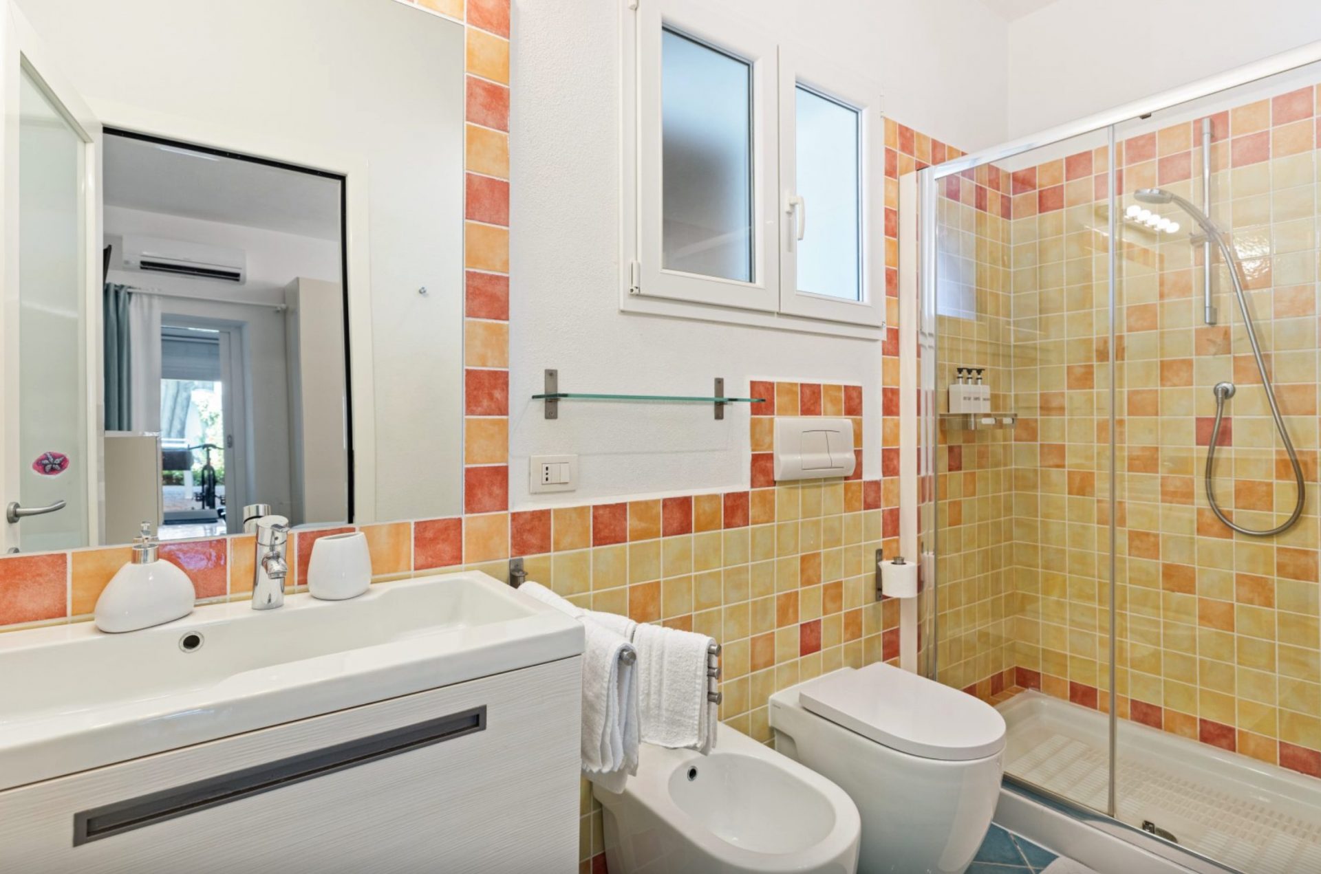 luxury-villa-living-villa-aspdin-sardinia-italy-26 luxury-villa-living-villa-aspdin-sardinia-italy-26