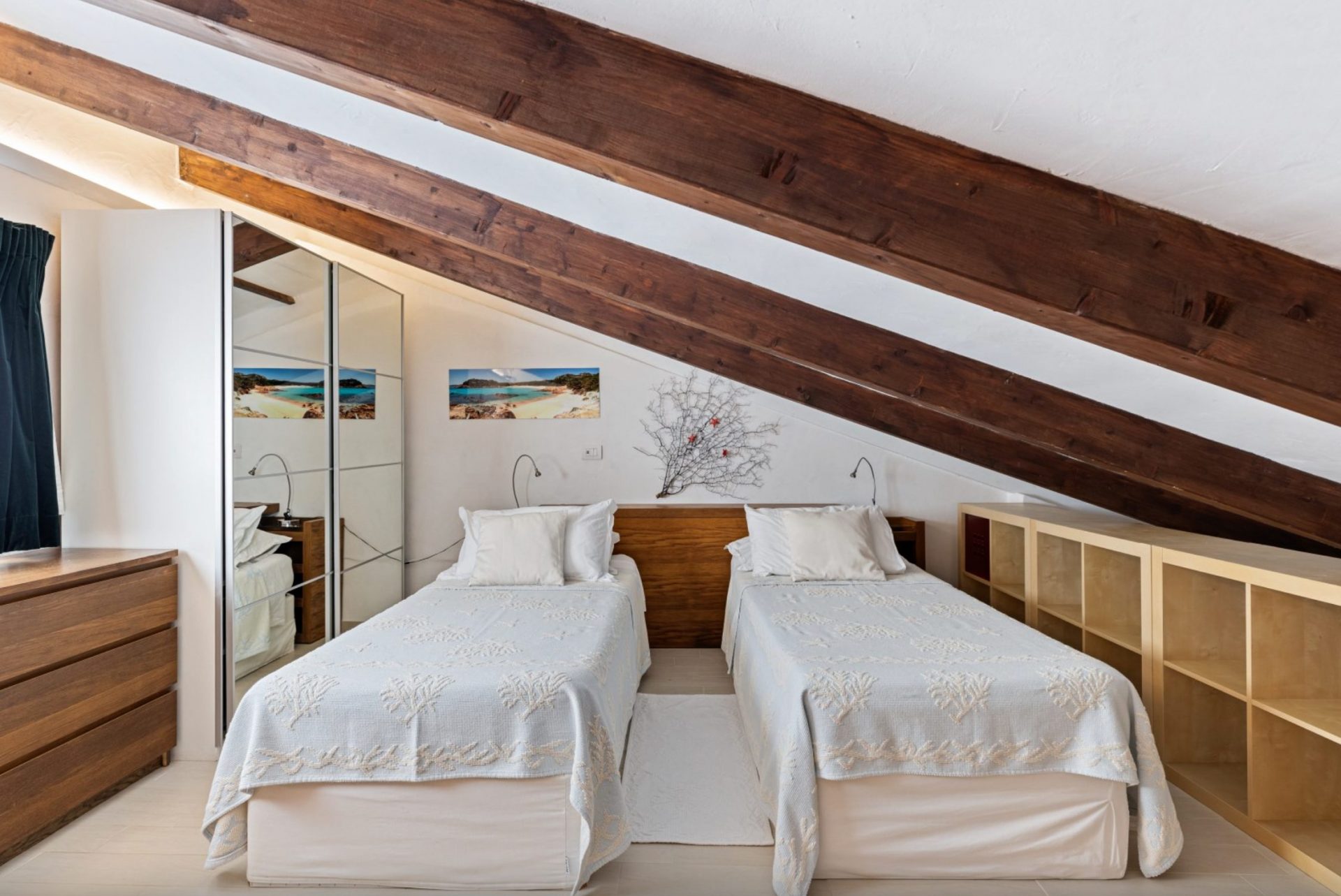 luxury-villa-living-villa-aspdin-sardinia-italy-28 luxury-villa-living-villa-aspdin-sardinia-italy-28