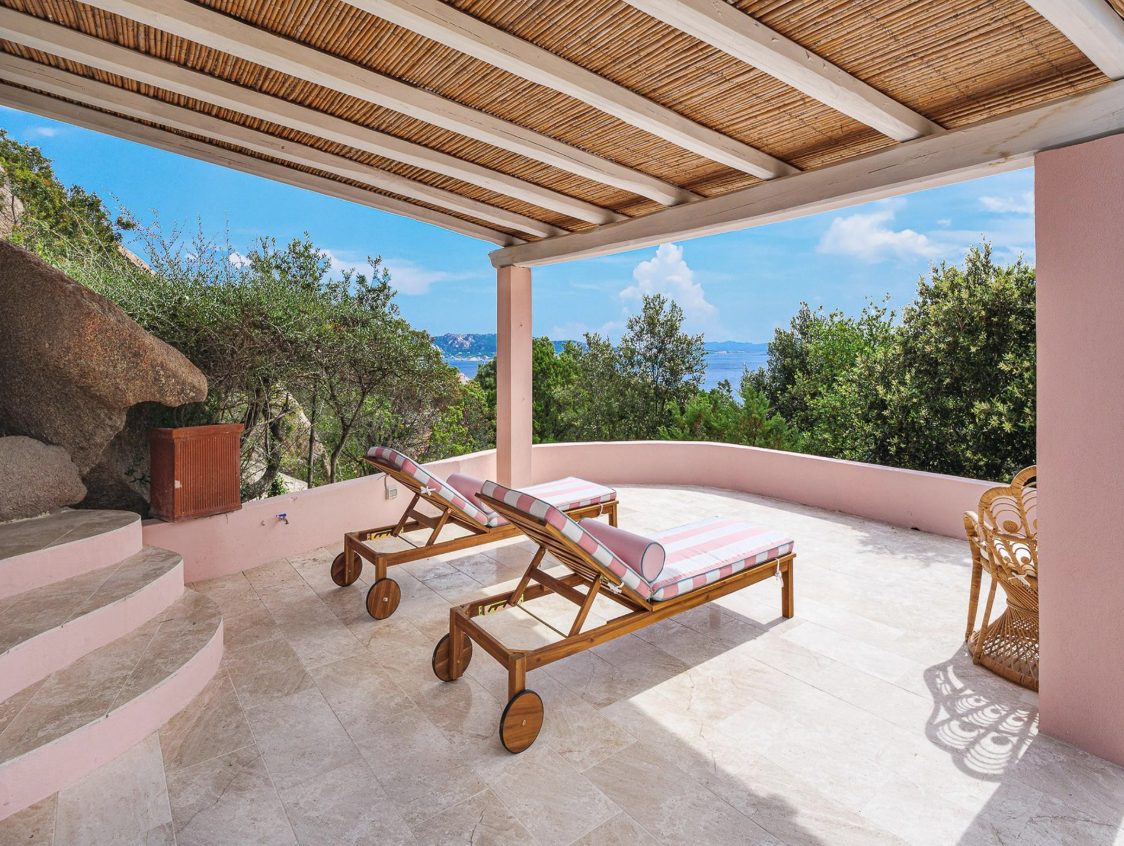 luxury-villa-living-villa-basov-sardinia-italy-12