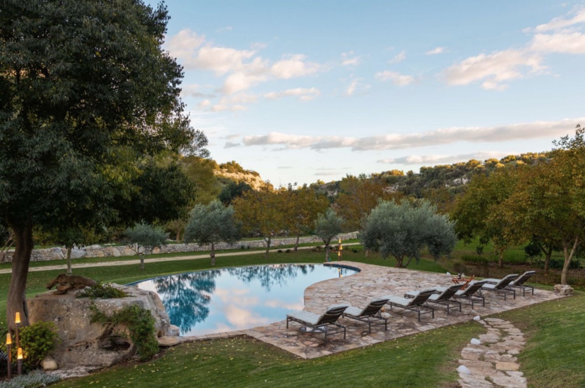 Luxury-Villa-Living-Villa-Gisira-Sicily-Italy-1