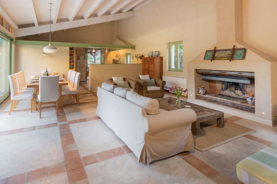 Luxury-Villa-Living-Villa-Gisira-Sicily-Italy-5