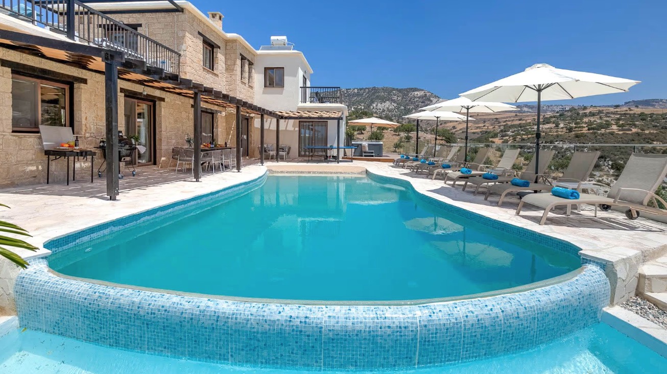 Luxury-Villa-Living-Villa-Musetti-Cyprus-2