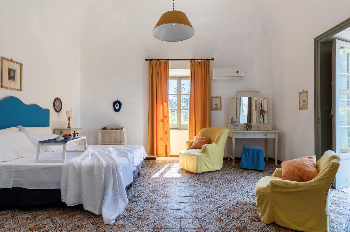 Luxury-Villa-Living-Villa-Trapani-Sicily-Italy-14