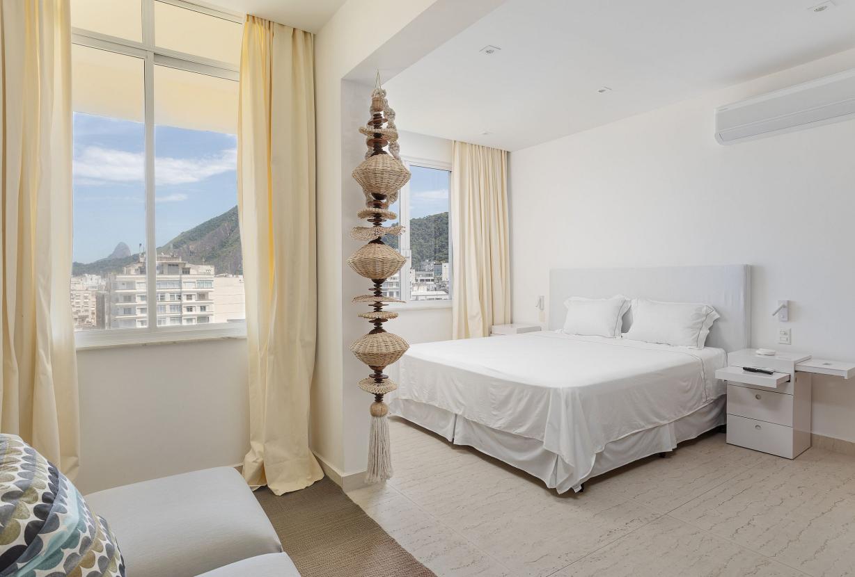 luxury-villa-living-penthouse-nelio-rio-brazil-20
