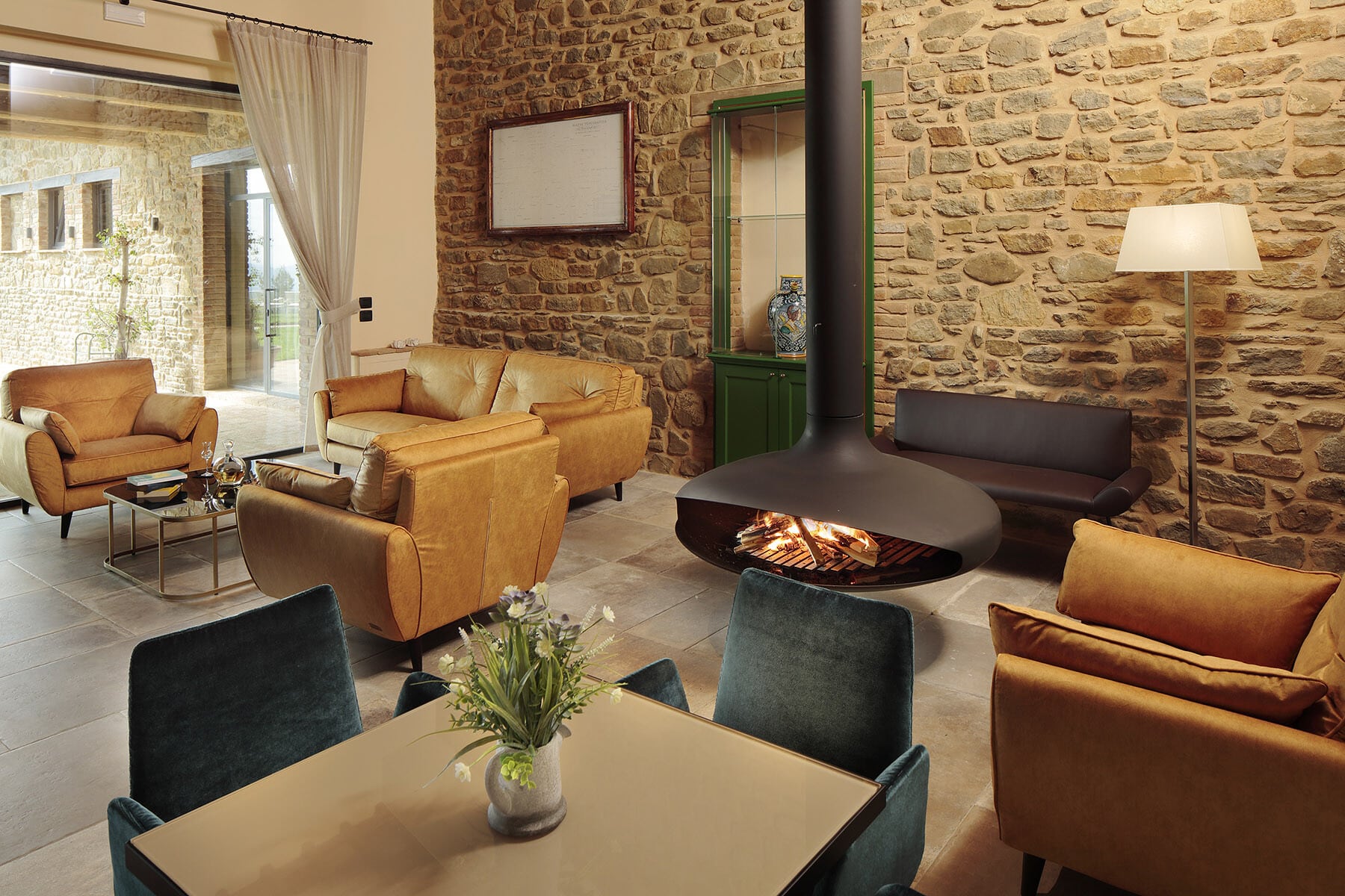 luxury-villa-living-villa-banyaga-umbria-italy-5