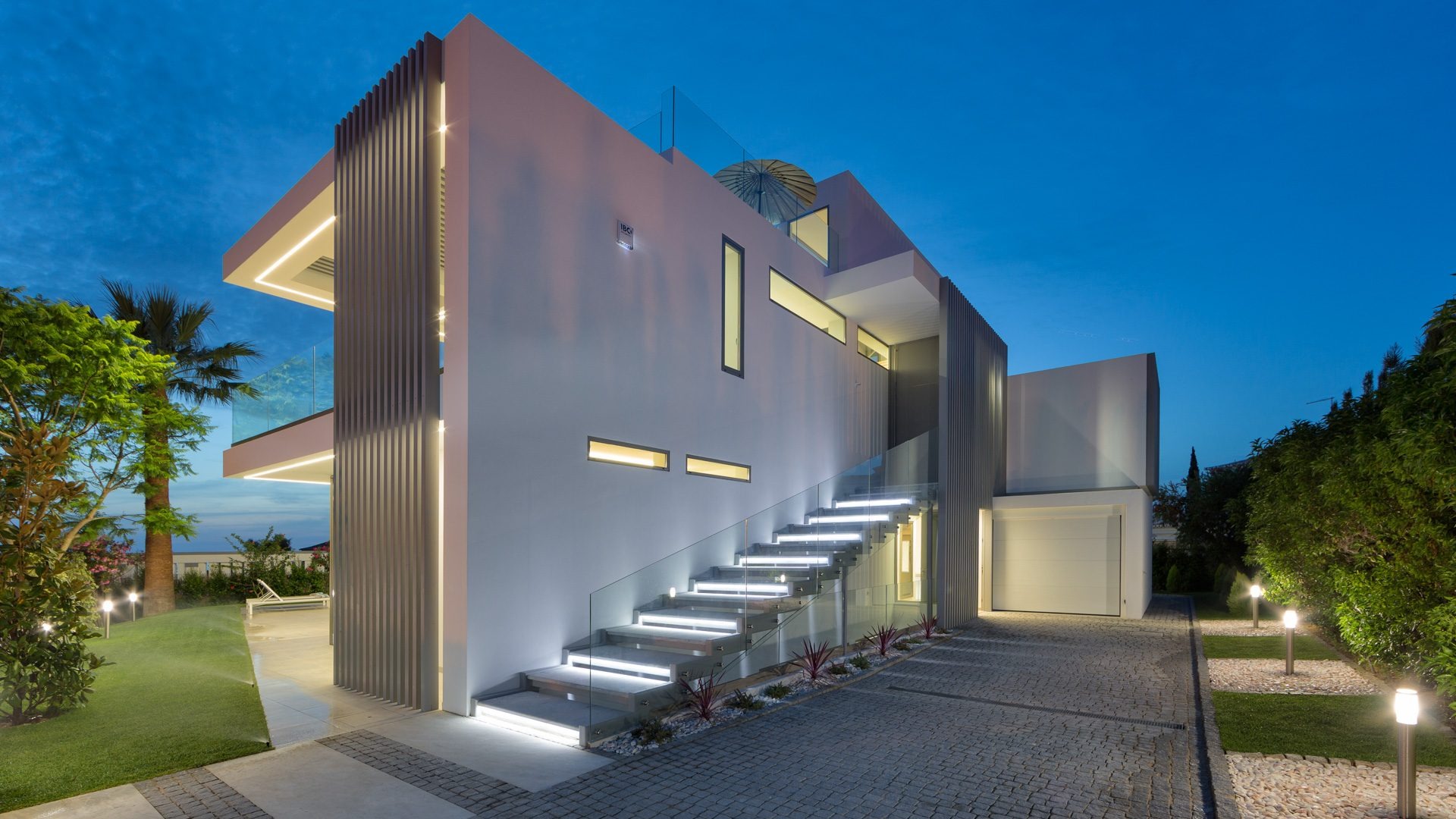 luxury-villa-living-villa-cicada-vale-do-lobo-portugal-3
