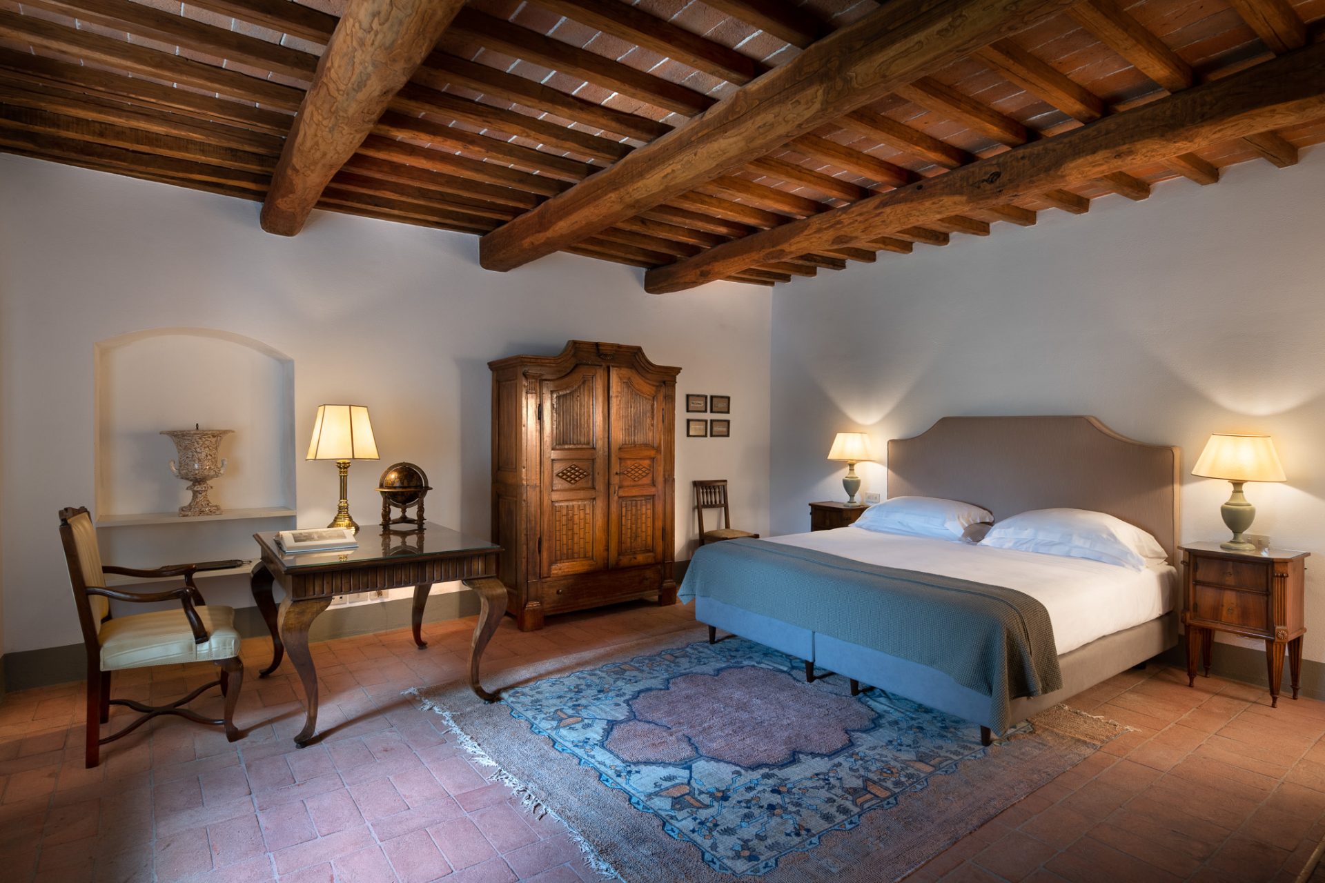 luxury-villa-living-villa-remmal-chianti-tuscany-italy-11