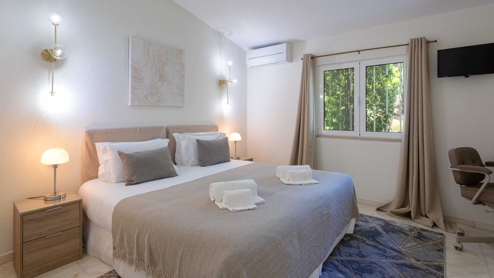 luxury-villa-living-villa-striata-dunas-douradas-portugal-13