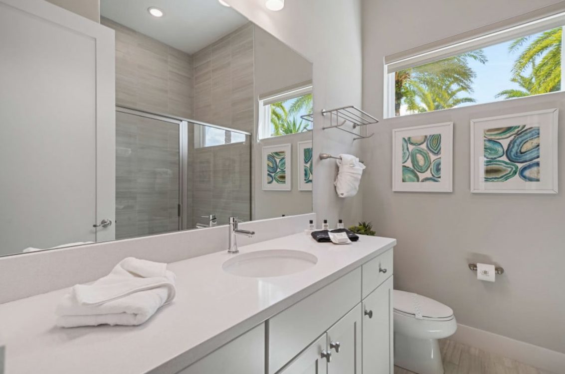 luxury-villa-living-villa-umbriel-florida-orlando-reunion-resort-bears-den-11