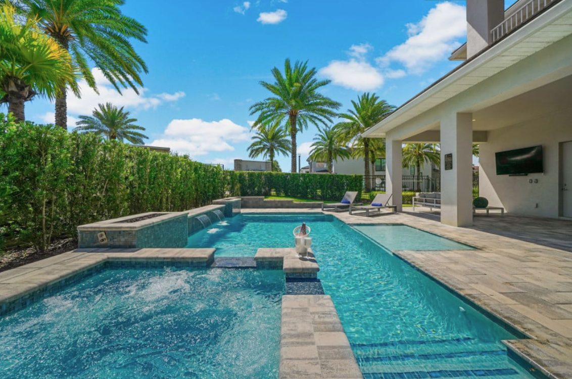 luxury-villa-living-villa-umbriel-florida-orlando-reunion-resort-bears-den-4