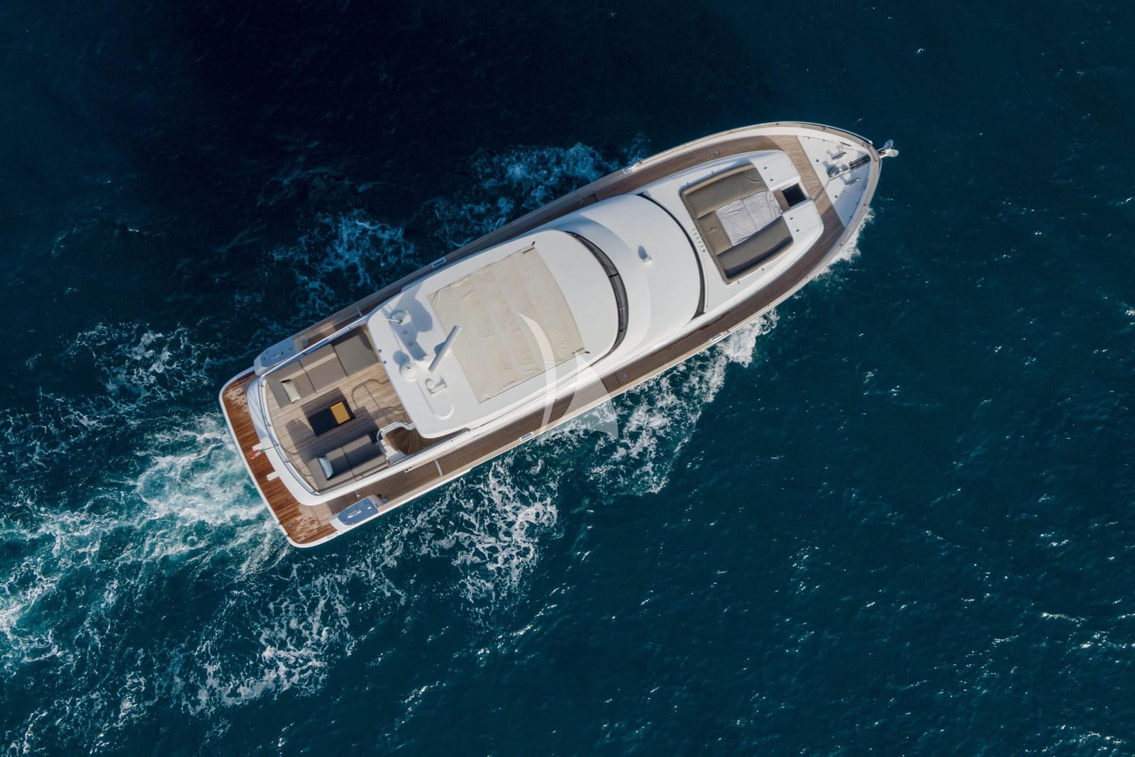 2-SOUL-LUXURY-YACHT