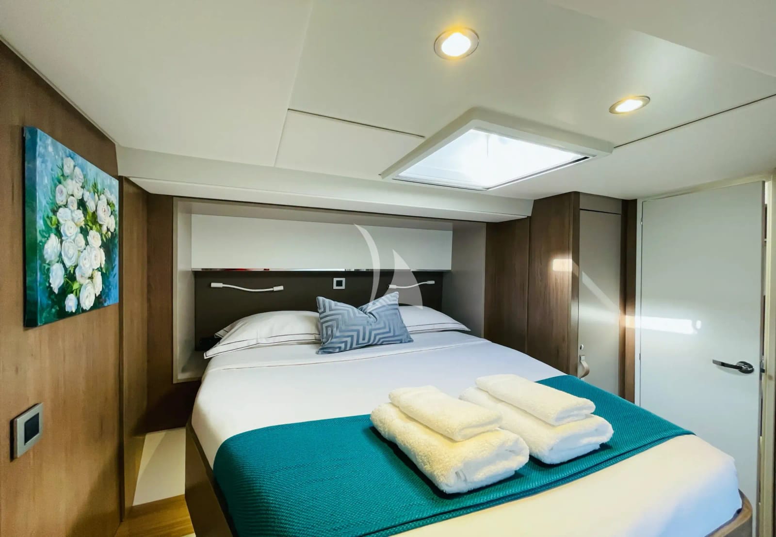 7-SIGNATURE-VISION-Catamaran-Yacht