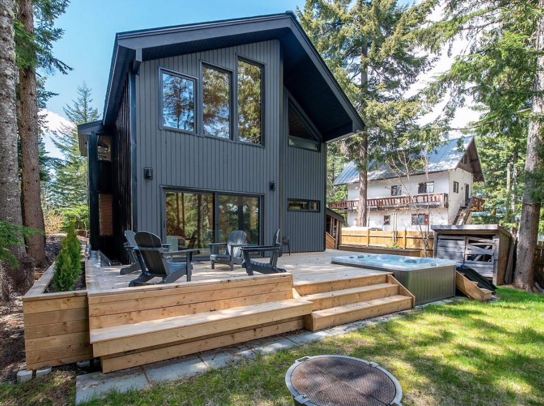 Luxury-Villa-Living-Apex-Hideaway-Whistler-Canada-1 Luxury-Villa-Living-Apex-Hideaway-Whistler-Canada-1