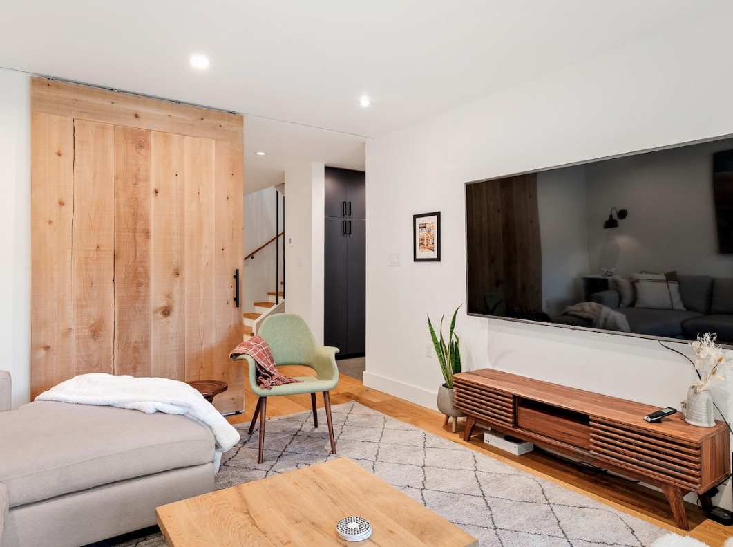 Luxury-Villa-Living-Apex-Hideaway-Whistler-Canada-13 Luxury-Villa-Living-Apex-Hideaway-Whistler-Canada-13