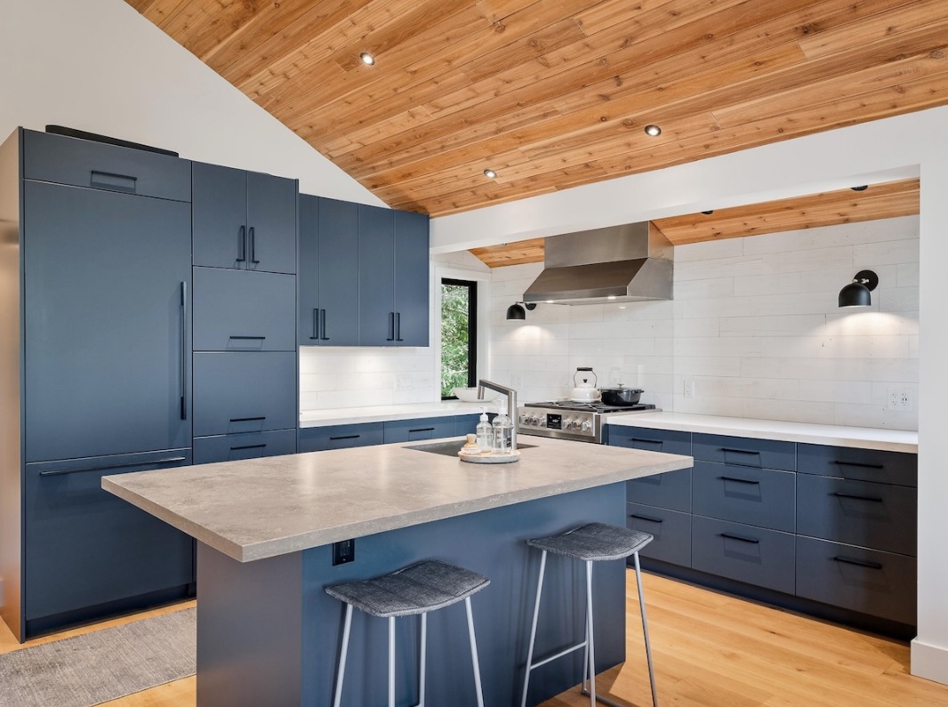 Luxury-Villa-Living-Apex-Hideaway-Whistler-Canada-17 Luxury-Villa-Living-Apex-Hideaway-Whistler-Canada-17