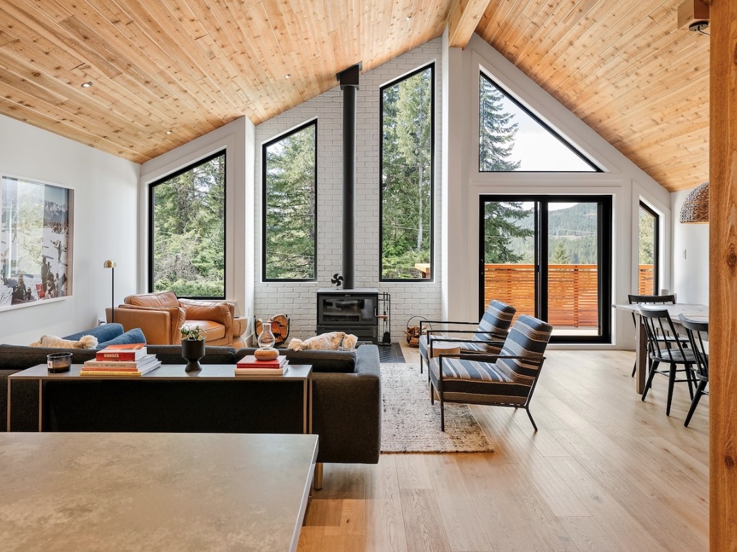 Luxury-Villa-Living-Apex-Hideaway-Whistler-Canada-22 Luxury-Villa-Living-Apex-Hideaway-Whistler-Canada-22