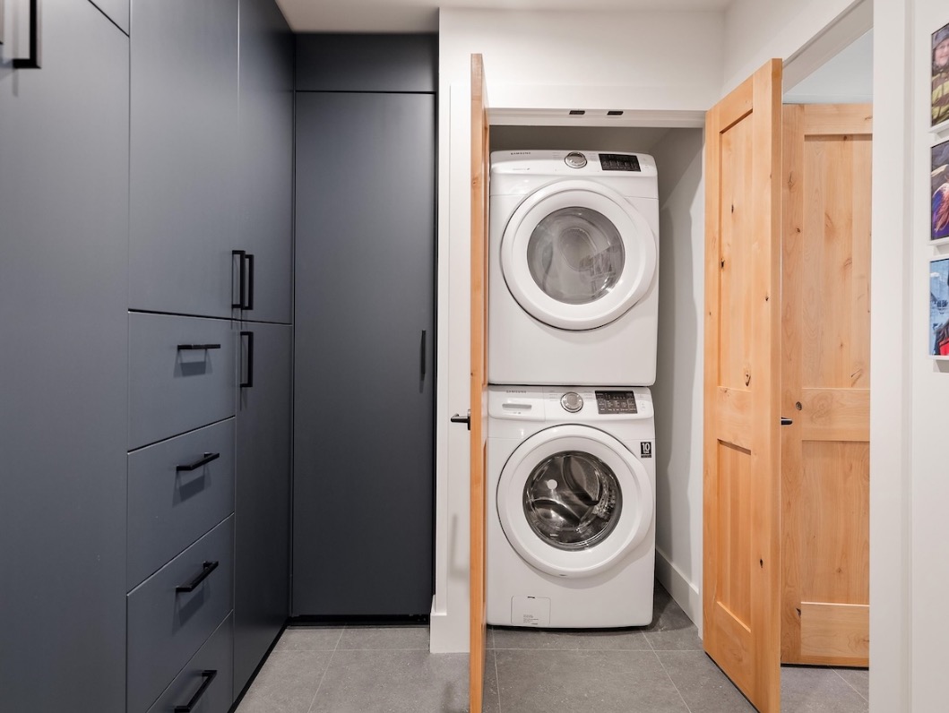 Luxury-Villa-Living-Apex-Hideaway-Whistler-Canada-4 Luxury-Villa-Living-Apex-Hideaway-Whistler-Canada-4