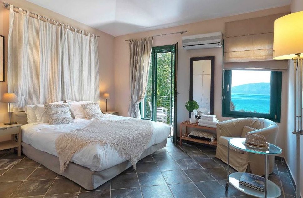 Luxury-Villa-Living-Villa-Aria-Greece-12