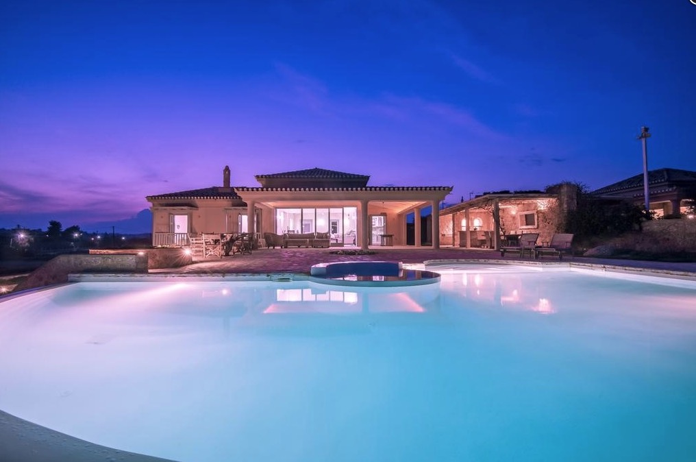 Luxury-Villa-Living-Villa-Diamond-Greece-15 Luxury-Villa-Living-Villa-Diamond-Greece-15