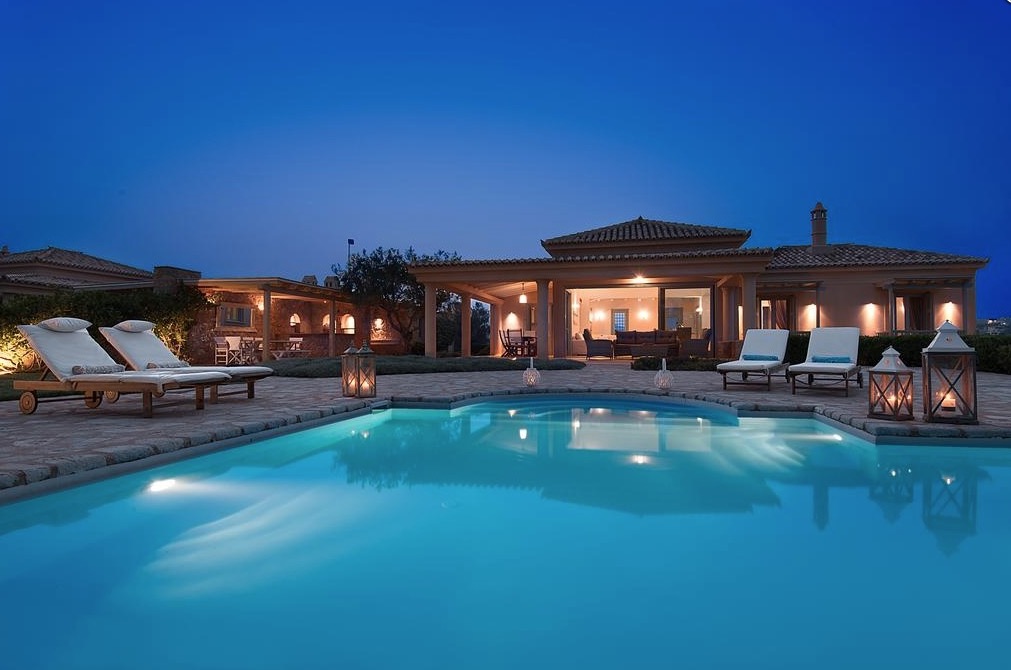 Luxury-Villa-Living-Villa-Emerald-Greece-17 Luxury-Villa-Living-Villa-Emerald-Greece-17