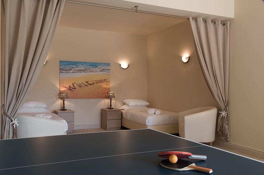 Luxury-Villa-Living-Villa-Gold-Greece-6 Luxury-Villa-Living-Villa-Gold-Greece-6