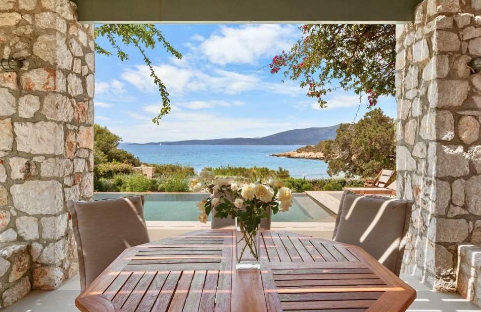 Luxury-Villa-Living-Villa-Iris-Greece-4