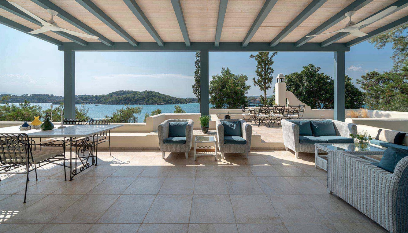 Luxury-Villa-Living-Villa-Santa-Maria-Greece-1