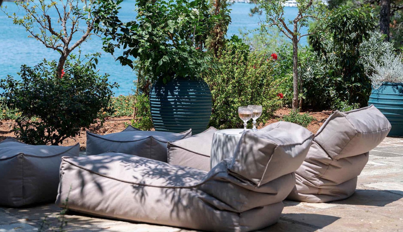 Luxury-Villa-Living-Villa-Santa-Maria-Greece-13