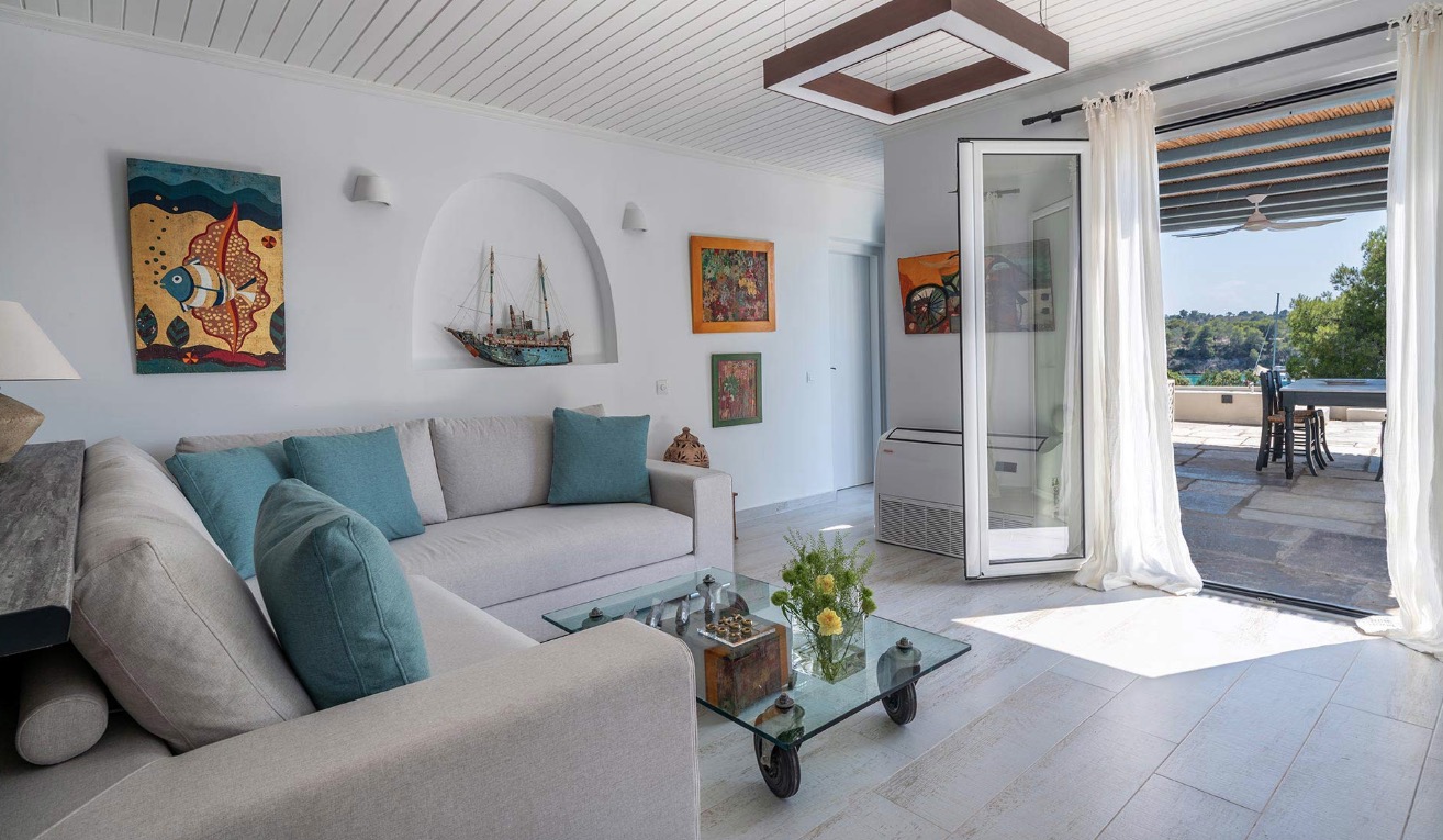 Luxury-Villa-Living-Villa-Santa-Maria-Greece-17