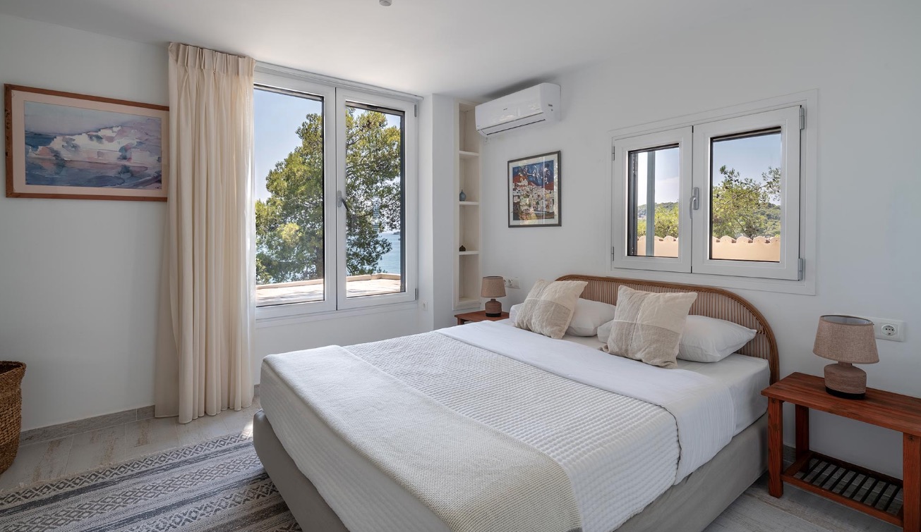 Luxury-Villa-Living-Villa-Santa-Maria-Greece-18