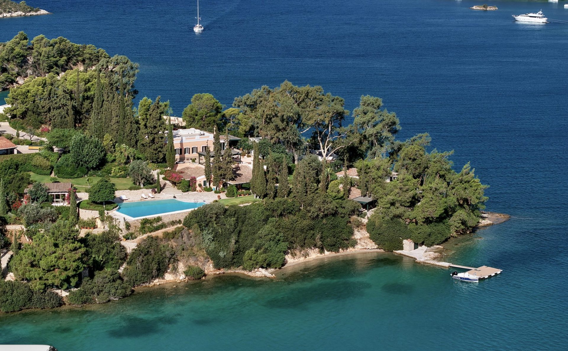 Luxury_Villa_Living_Villa_Mantella_Porto_Cheli_Greece18