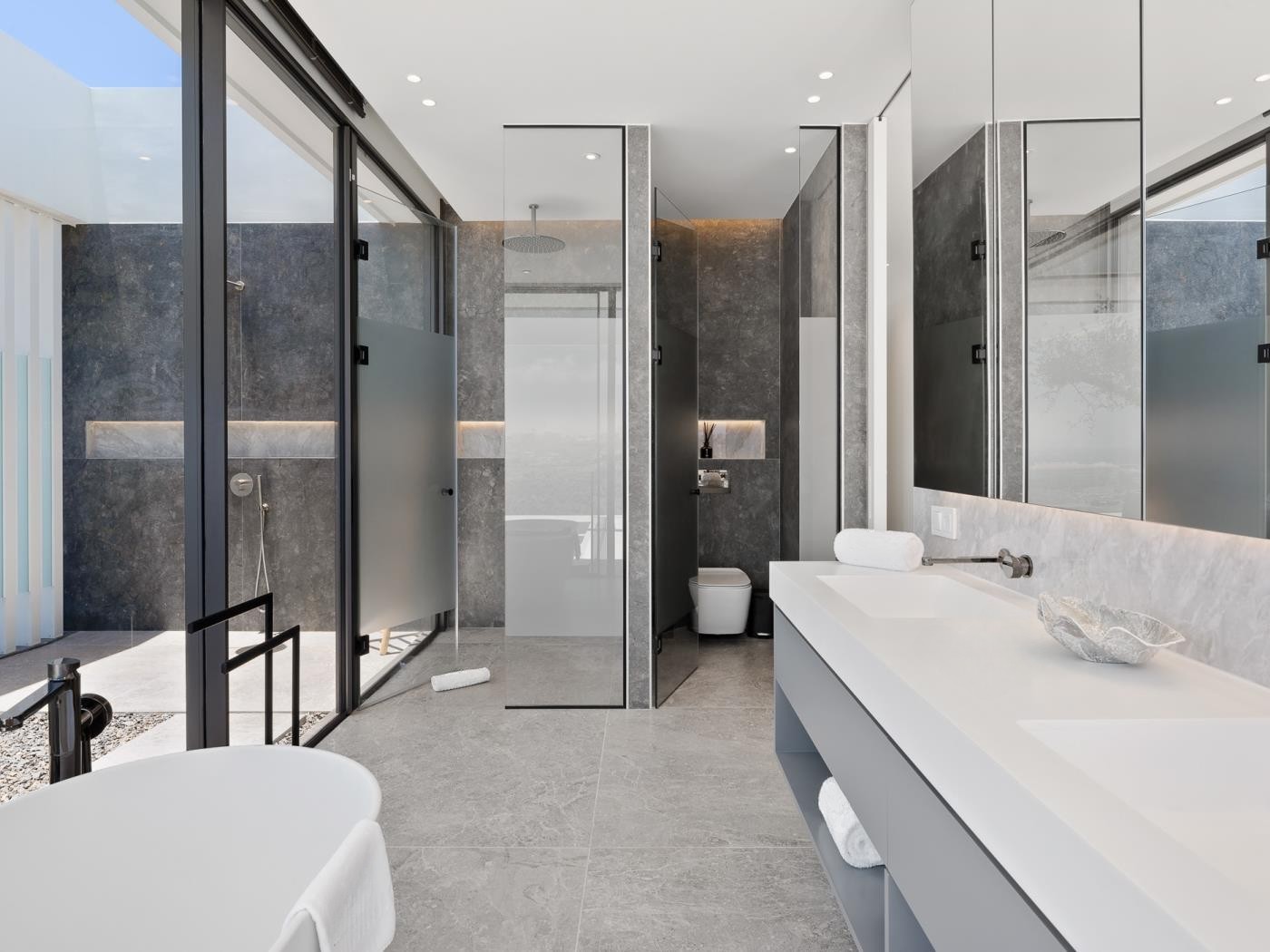 luxury-villa-living-casa-garcia-adeje-tenerife-10