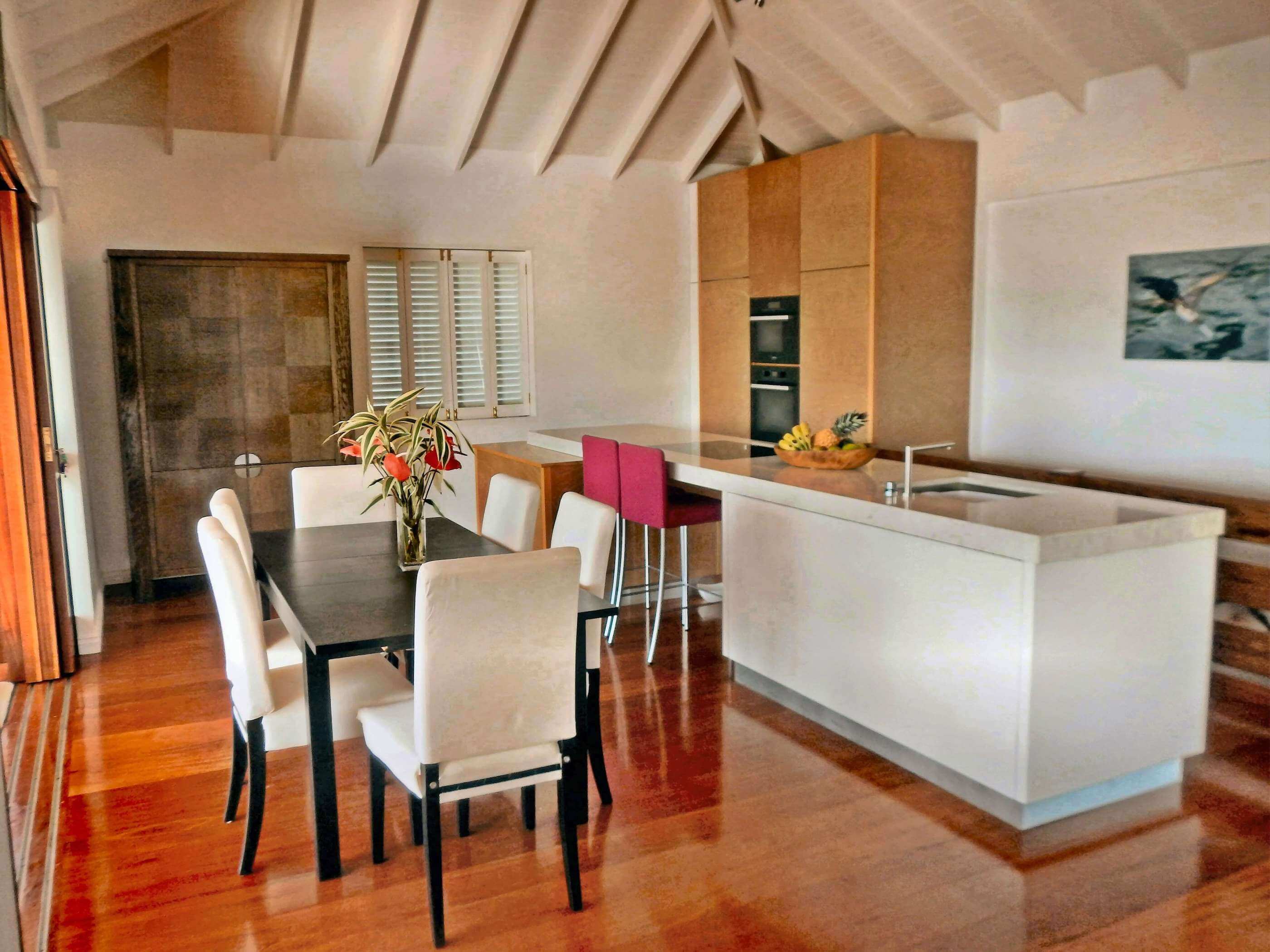 luxury-villa-living-iguana-rock-bequia-st-vincent-and-the-grenadines-6