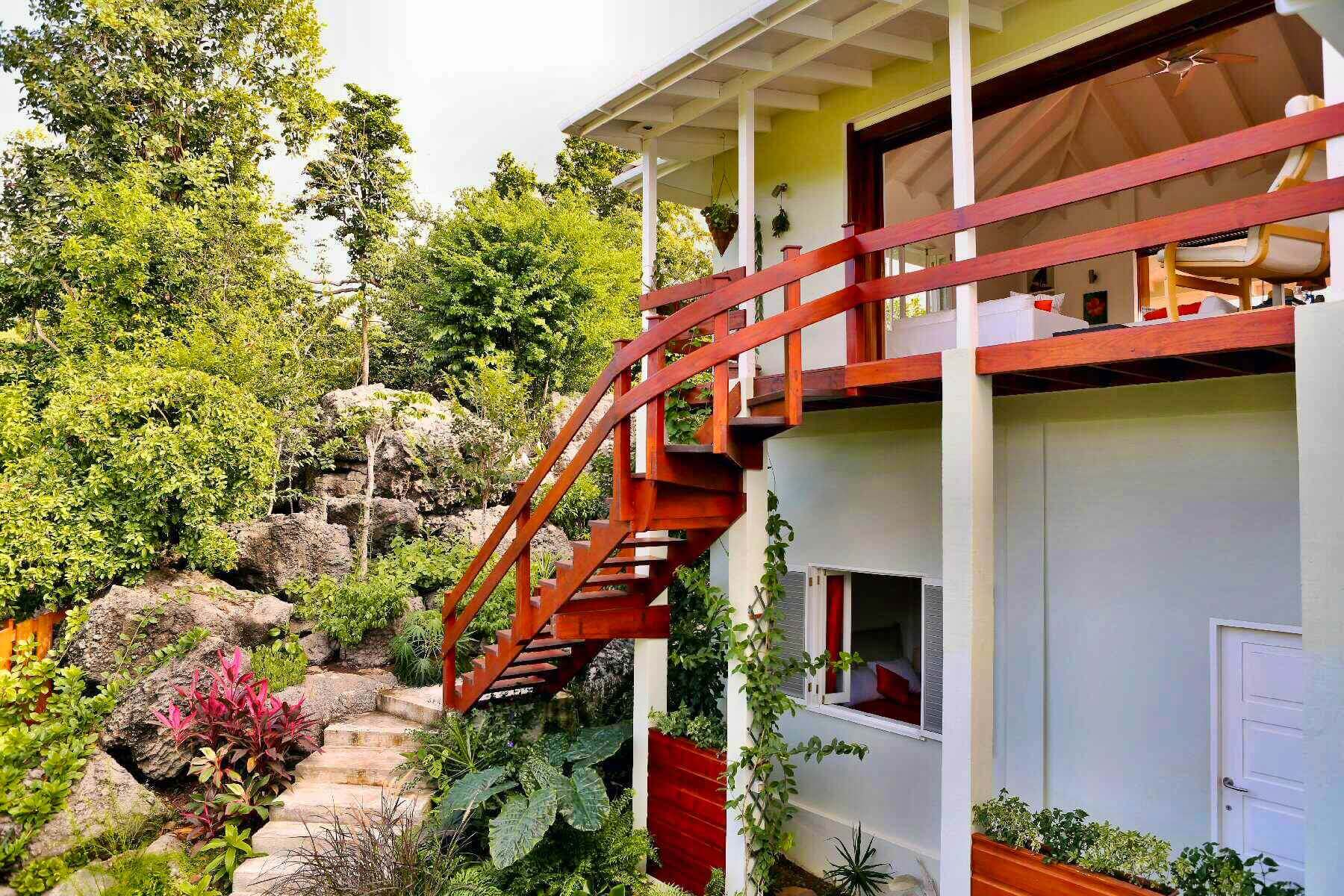 luxury-villa-living-iguana-rock-bequia-st-vincent-and-the-grenadines-9