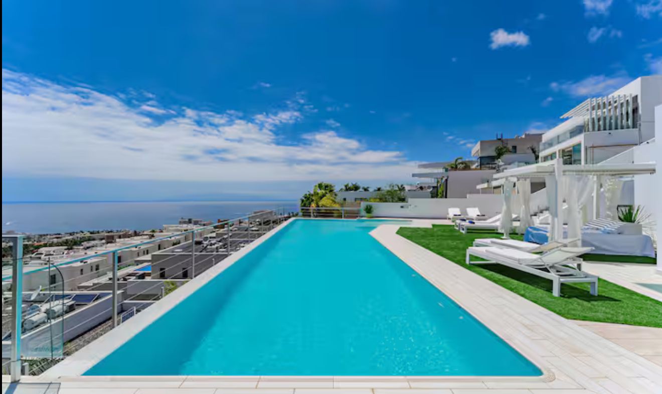 luxury-villa-living-villa-galego-adeje-tenerife-canary-islands-2