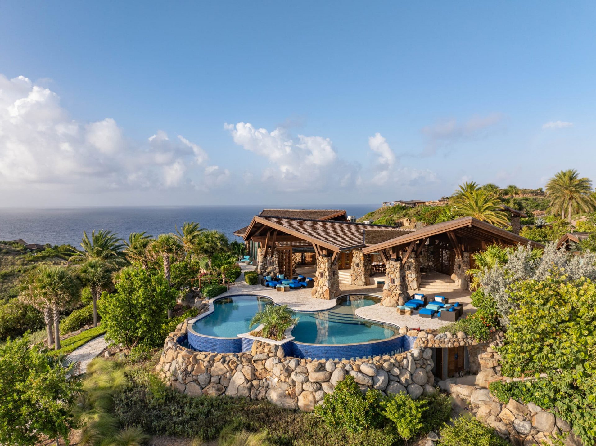 luxury-villa-living-wings-oil-nut-bay-british-virgin-islands-2