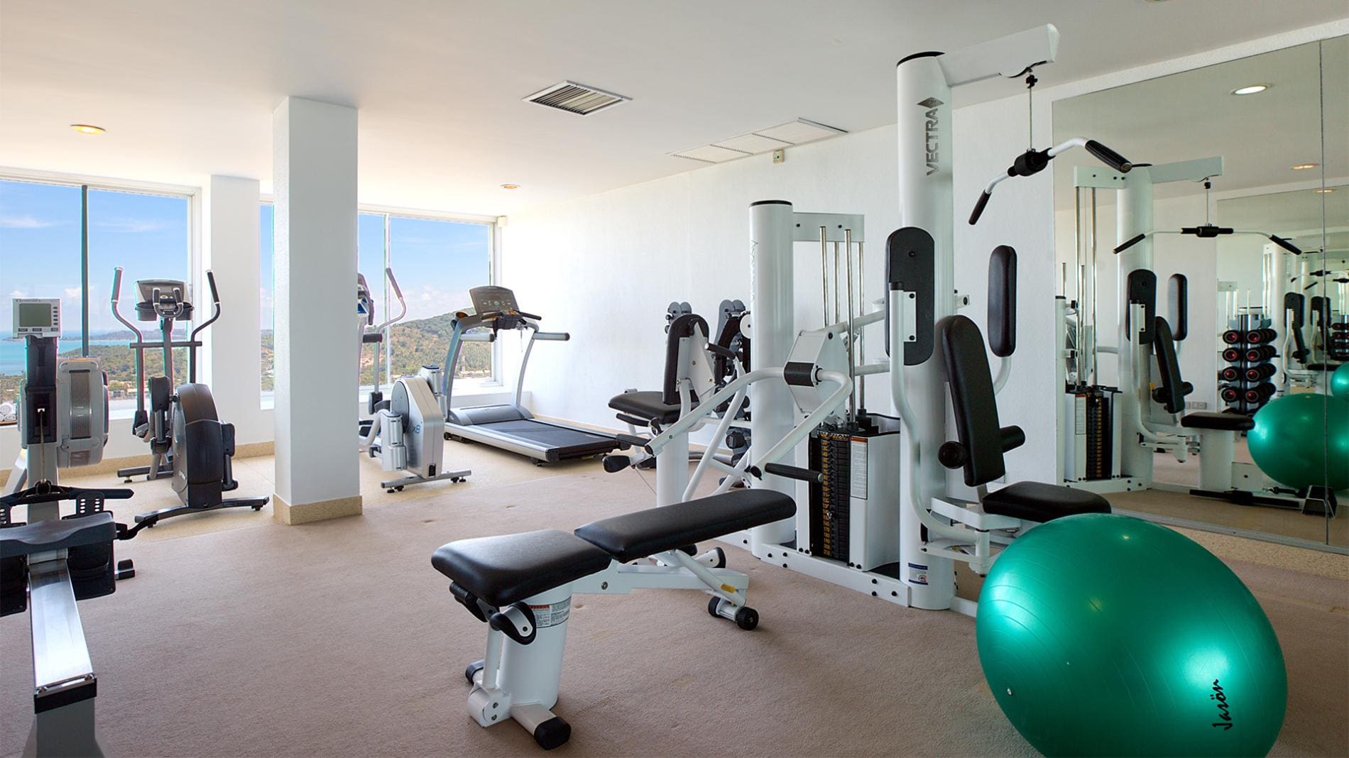 Luxury-4-Bed-Villa-in-Koh-Samui-Thailand-Villa-Hillside-Lealay-5