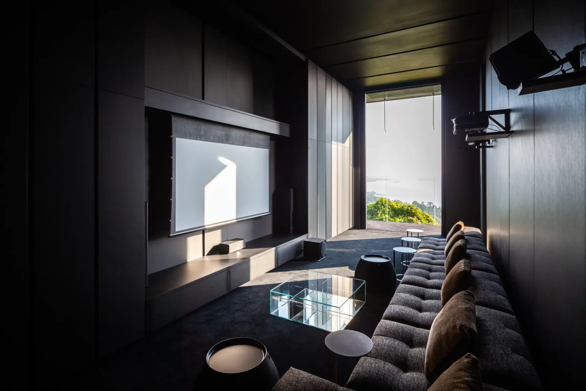 Luxury-4-Bed-Villa-in-Koh-Samui-Thailand-Villa-Merabi-12 Luxury-4-Bed-Villa-in-Koh-Samui-Thailand-Villa-Merabi-12