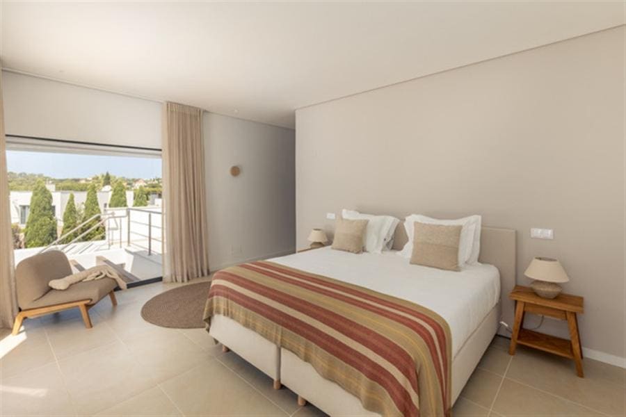 Luxury-4-Bed-Villa-in-Portugal-Villa-Gooch-11 Luxury-4-Bed-Villa-in-Portugal-Villa-Gooch-11